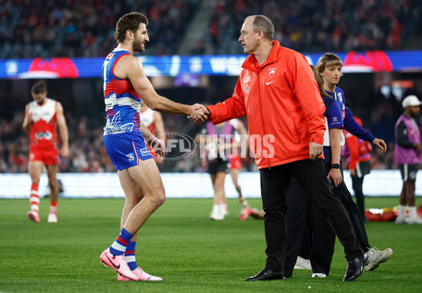 AFL 2024 Round 11 - Western Bulldogs v Sydney - A-49618856