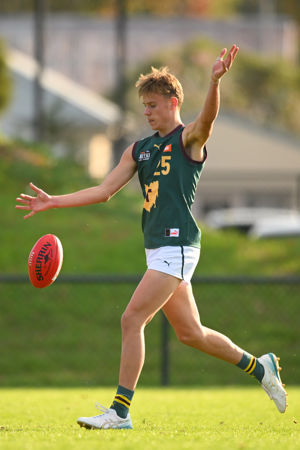 CTLB09NKTD24MH10899 copy.jpg