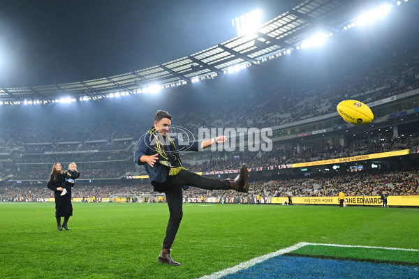 AFL 2024 Round 11 - Richmond v Essendon - A-49673173