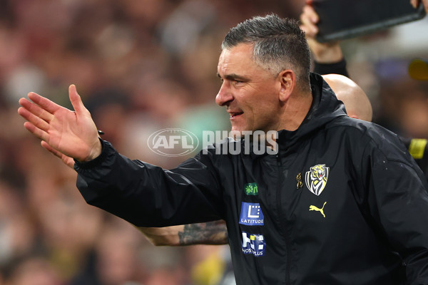 AFL 2024 Round 11 - Richmond v Essendon - A-49678920