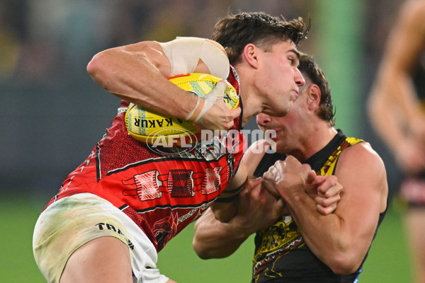 AFL 2024 Round 11 - Richmond v Essendon - A-49681123