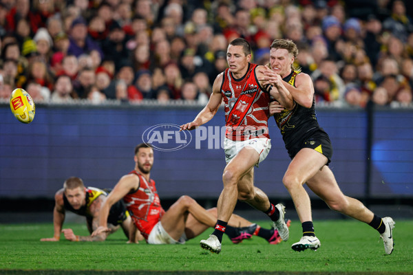 AFL 2024 Round 11 - Richmond v Essendon - A-49682322
