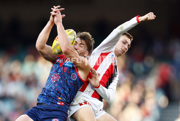 AFL 2024 Round 11 - Narrm v Euro-Yroke - A-49701222