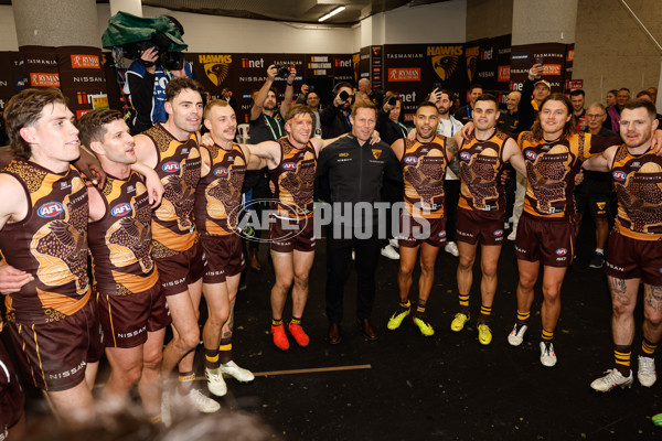 AFL 2024 Round 11 - Hawthorn v Brisbane - A-49703814