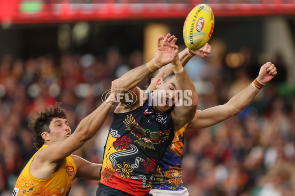 AFL 2024 Round 11 - Kuwarna v Waalitj Marawar - A-49709876