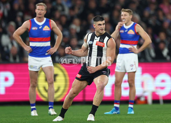 AFL 2024 Round 12 - Collingwood v Western Bulldogs - A-49851250
