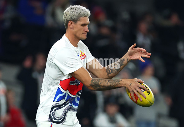 AFL 2024 Round 12 - Collingwood v Western Bulldogs - A-49856840