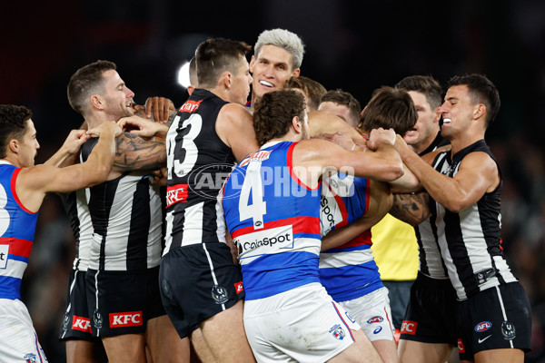 AFL 2024 Round 12 - Collingwood v Western Bulldogs - A-49856864