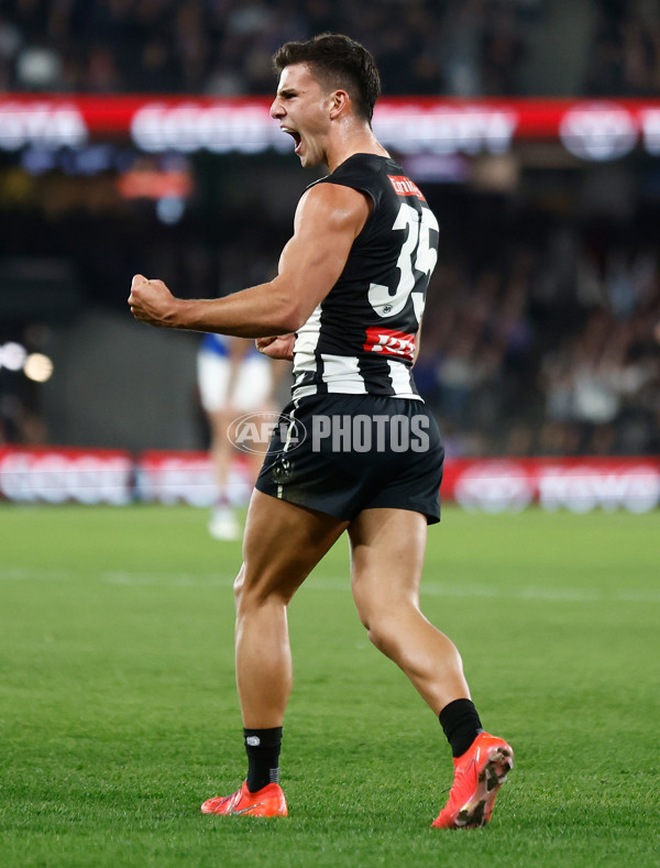 AFL 2024 Round 12 - Collingwood v Western Bulldogs - A-49858839