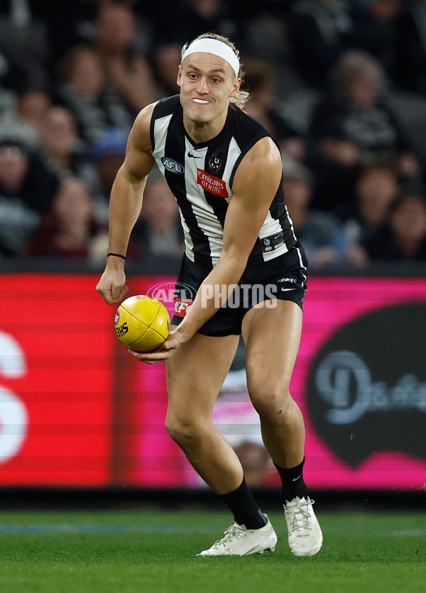 AFL 2024 Round 12 - Collingwood v Western Bulldogs - A-49858848