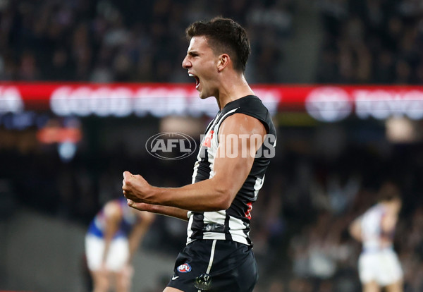 AFL 2024 Round 12 - Collingwood v Western Bulldogs - A-49859233