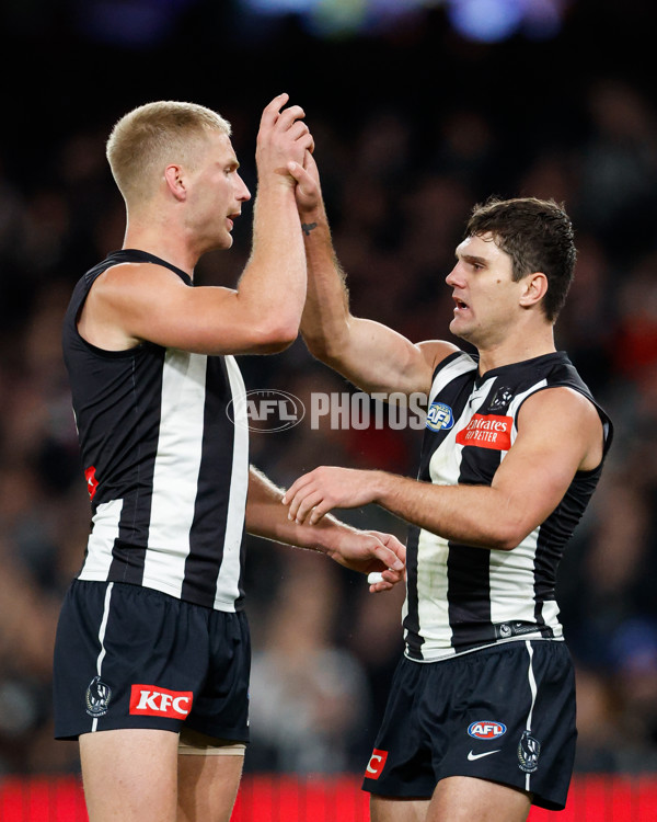 AFL 2024 Round 12 - Collingwood v Western Bulldogs - A-49861348