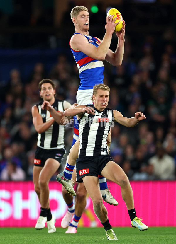 AFL 2024 Round 12 - Collingwood v Western Bulldogs - A-49861508