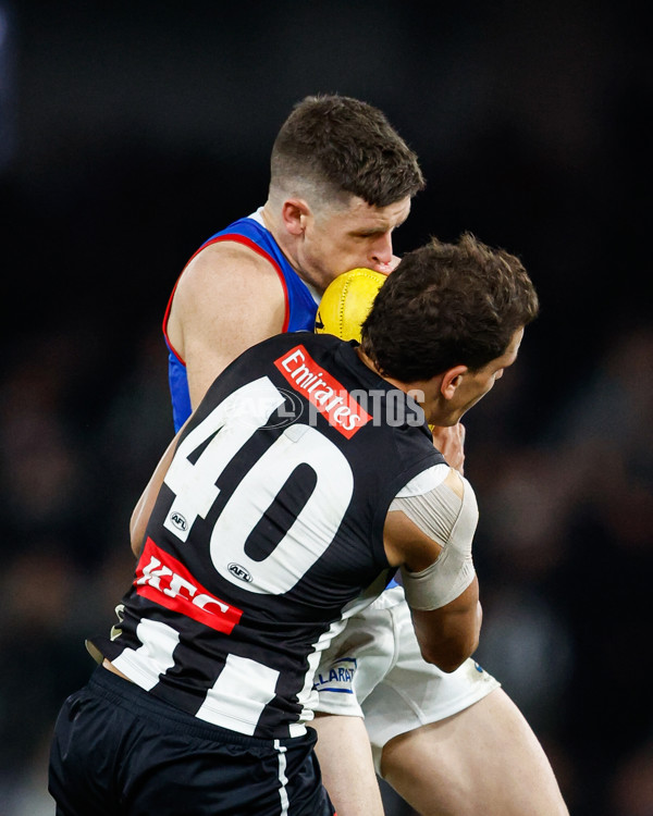 AFL 2024 Round 12 - Collingwood v Western Bulldogs - A-49861518