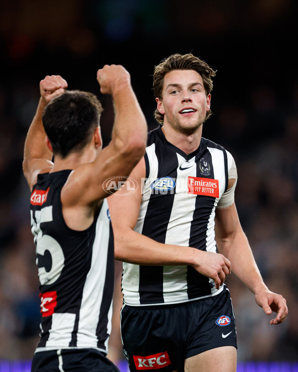 AFL 2024 Round 12 - Collingwood v Western Bulldogs - A-49863614