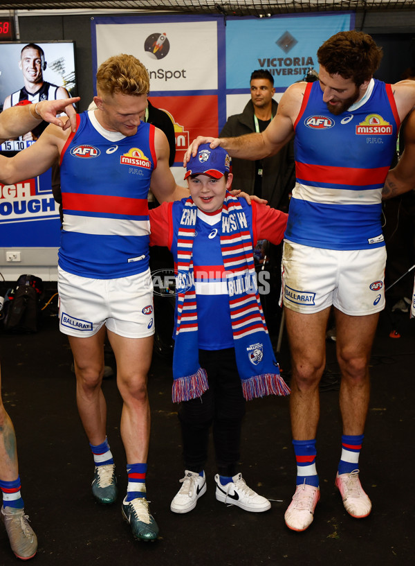 AFL 2024 Round 12 - Collingwood v Western Bulldogs - A-49864353