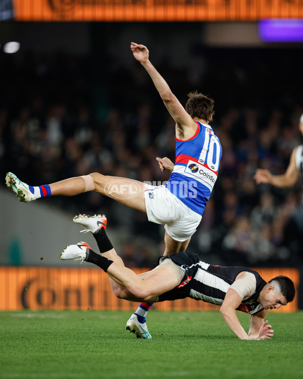 AFL 2024 Round 12 - Collingwood v Western Bulldogs - A-49866785