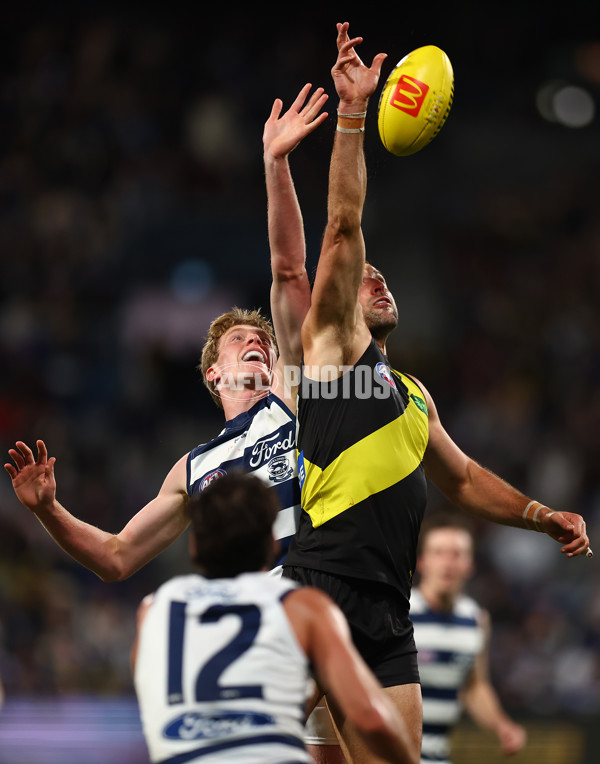 AFL 2024 Round 12 - Geelong v Richmond - A-49898811