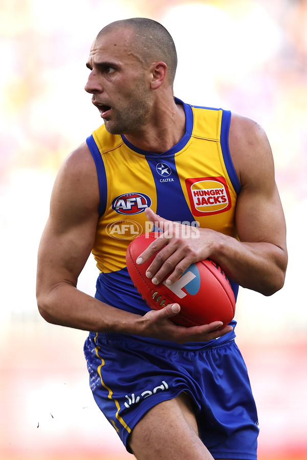 AFL 2024 Round 12 - West Coast v St Kilda - A-49900343