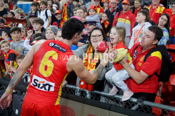 AFL 2024 Round 12 - Gold Coast v Essendon - A-49922487