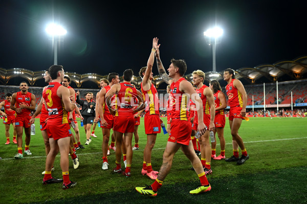 AFL 2024 Round 12 - Gold Coast v Essendon - A-49922529