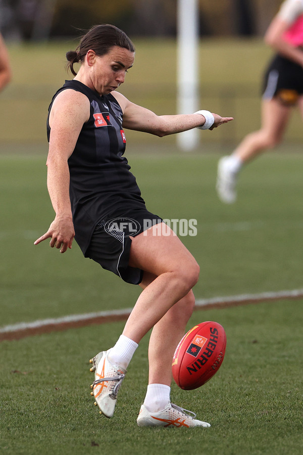 AFLW 2024 Training - Collingwood 060624 - A-50114380