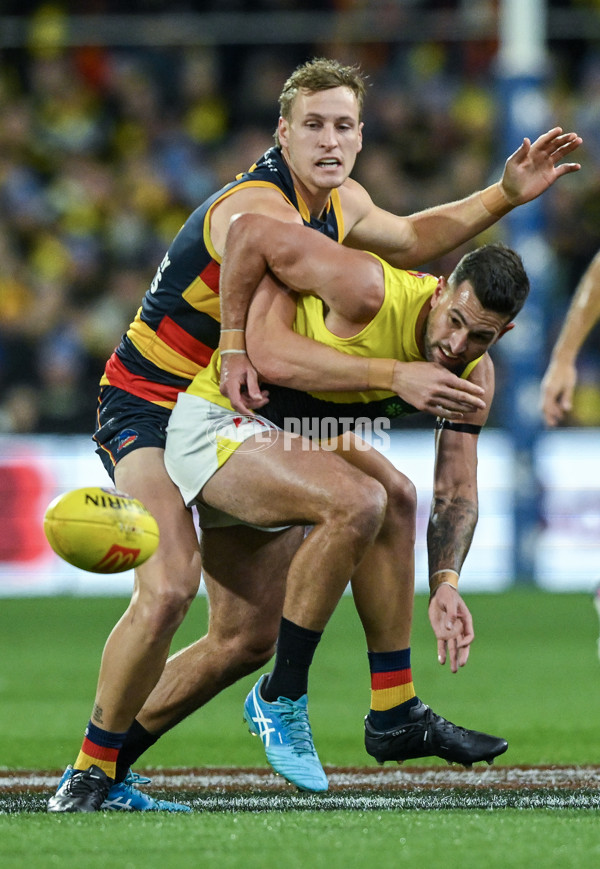 AFL 2024 Round 13 - Adelaide v Richmond - A-50164120
