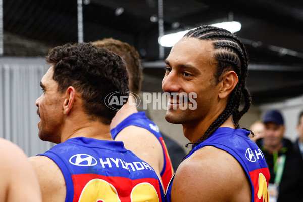 AFL 2024 Round 13 - Western Bulldogs v Brisbane - A-50629893