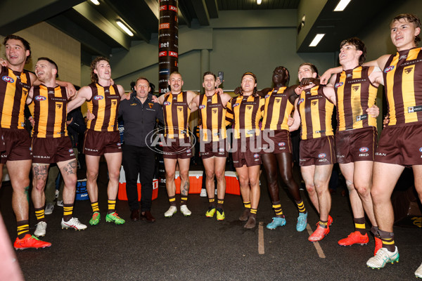 AFL 2024 Round 13 - Hawthorn v GWS - A-50666956