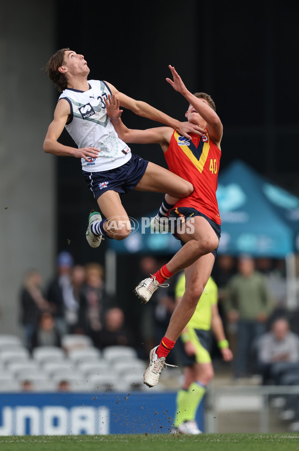 Marsh AFL National Championships U18 Boys 2024 - Vic Country v South Australia - A-50688421