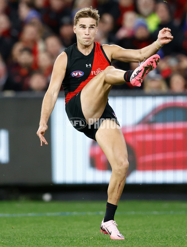 AFL 2024 Round 13 - Essendon v Carlton - A-50704402