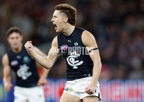 AFL 2024 Round 13 - Essendon v Carlton - A-50705686