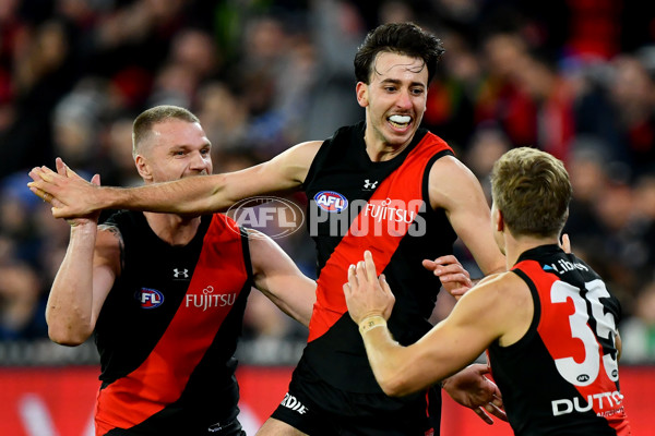 AFL 2024 Round 13 - Essendon v Carlton - A-50706729