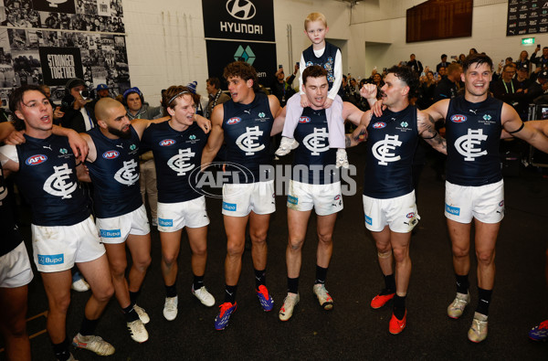 AFL 2024 Round 13 - Essendon v Carlton - A-50708639