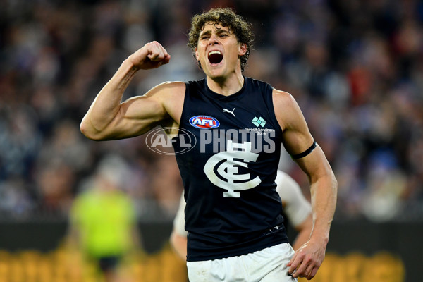 AFL 2024 Round 13 - Essendon v Carlton - A-50710805