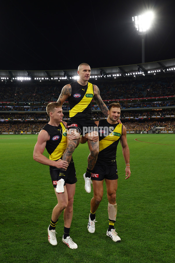 AFL 2024 Round 14 - Richmond v Hawthorn - A-51015284