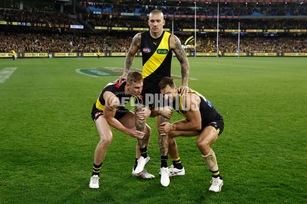AFL 2024 Round 14 - Richmond v Hawthorn - A-51020158