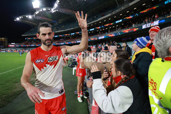 AFL 2024 Round 14 - Adelaide v Sydney - A-51027071