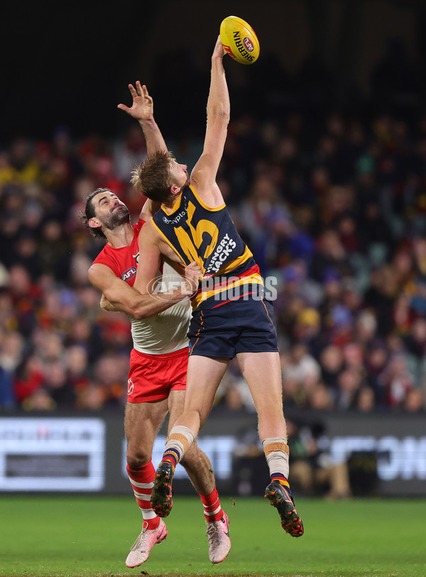 AFL 2024 Round 14 - Adelaide v Sydney - A-51027714