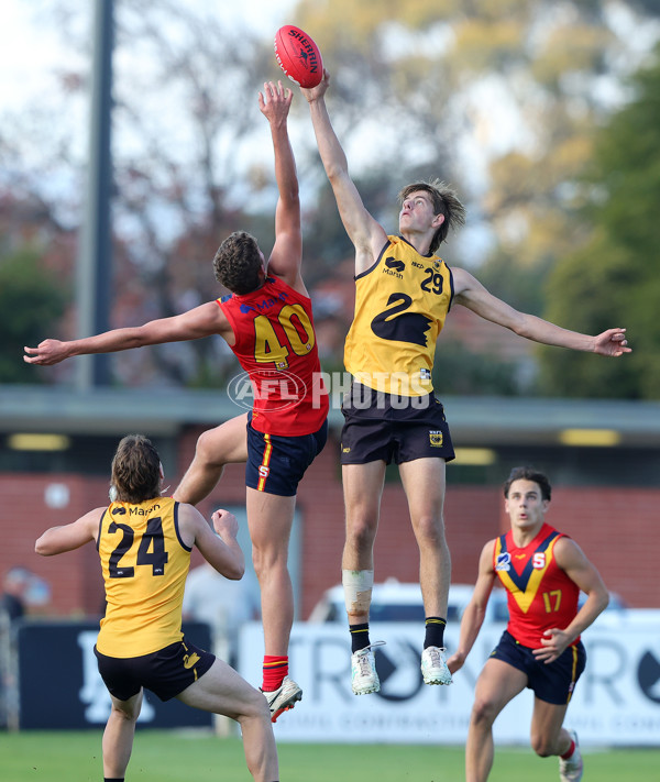 Marsh AFL Championships U18 Boys 2024 - South Australia v Western Australia - A-51035971