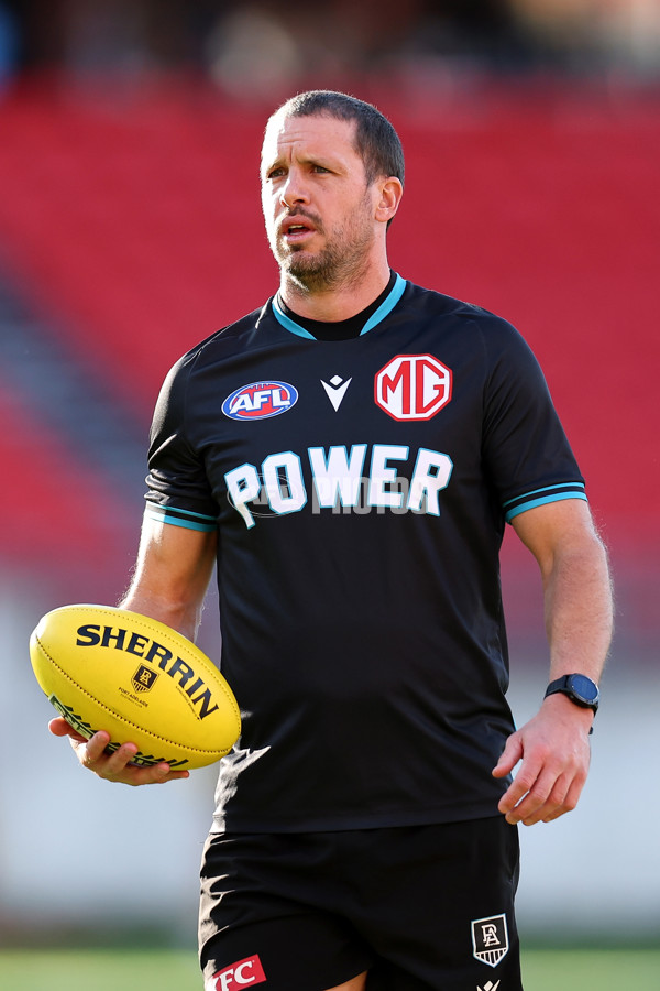 AFL 2024 Round 14 - GWS v Port Adelaide - A-51041141