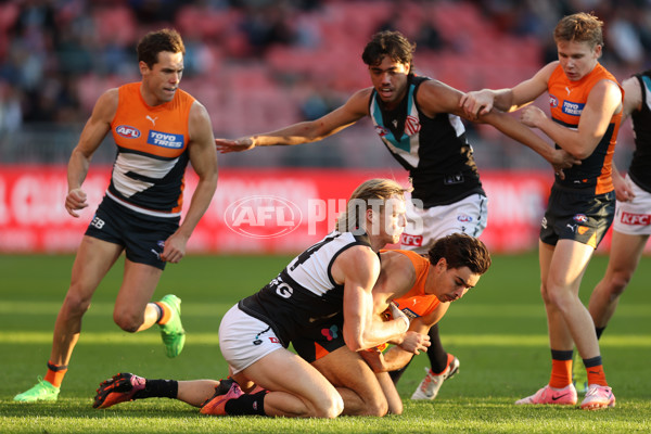 AFL 2024 Round 14 - GWS v Port Adelaide - A-51047187