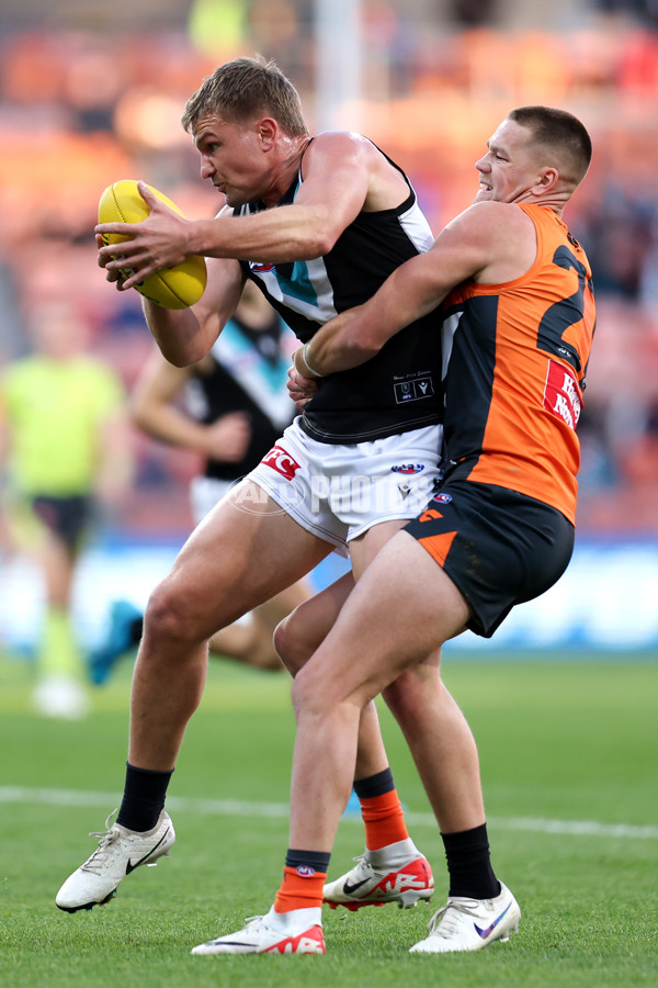 AFL 2024 Round 14 - GWS v Port Adelaide - A-51049305