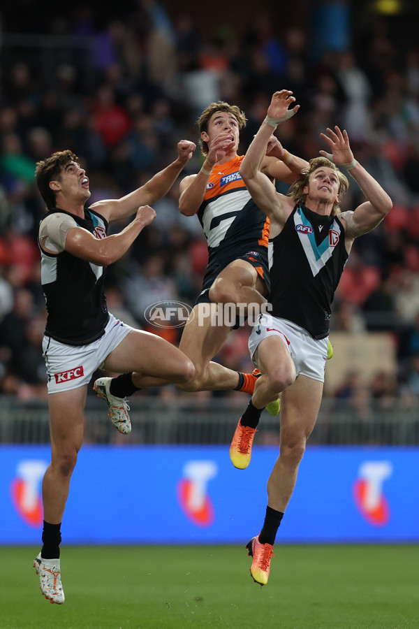 AFL 2024 Round 14 - GWS v Port Adelaide - A-51049927