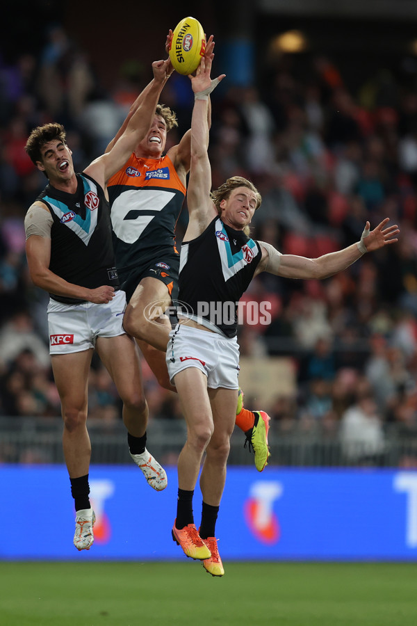 AFL 2024 Round 14 - GWS v Port Adelaide - A-51052076