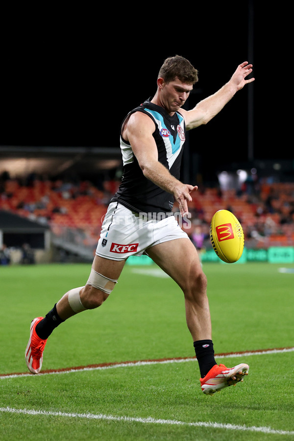 AFL 2024 Round 14 - GWS v Port Adelaide - A-51058201