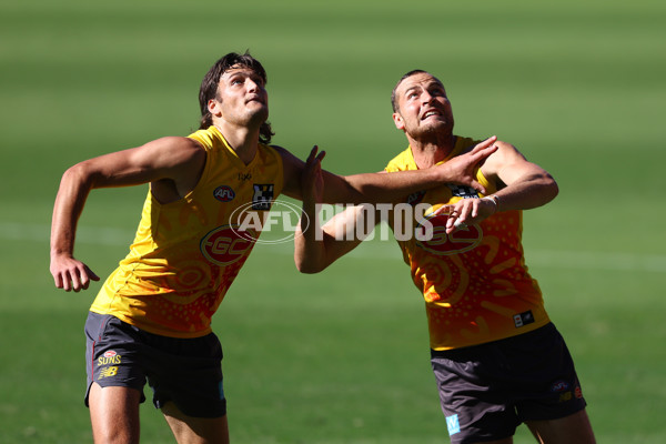 AFL 2024 Training - Gold Coast 180624 - A-51081542