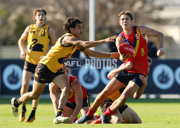 Marsh AFL Championships U18 Boys 2024 - South Australia v Western Australia - A-51121046