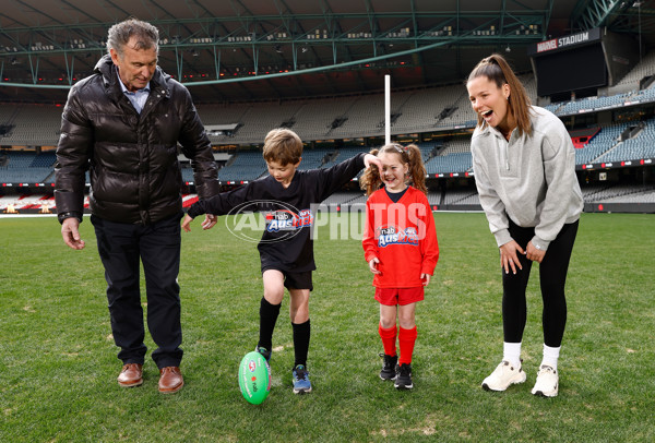 AFL 2024 Media - Mark and Goal of the Year Media Opportunity - A-51123742