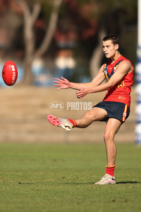 Marsh AFL Championships U16 Boys 2024 - South Australia v Western Australia - A-51184187